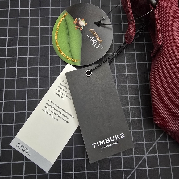 TIMBUK2 CLASSIC MESSENGER - ECO COLLEGIATE RED - Picture 14 of 16